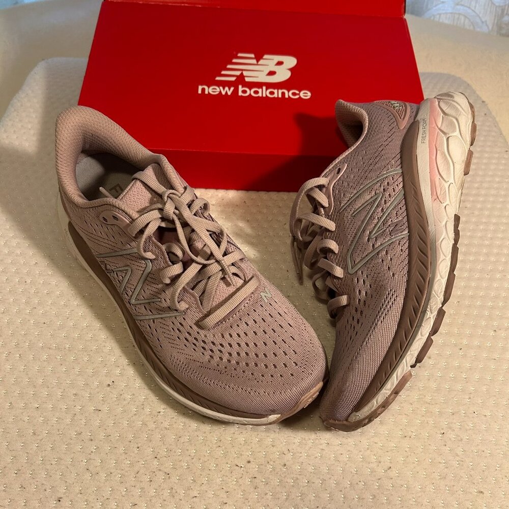 NEW BALACE Women's B Narrow  Sz 8.5 in Earth Shadow / Fresh Foam X860 - Picture 3 of 8